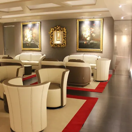 Harry\'S Bar Trevi Hotel & Restaurant
