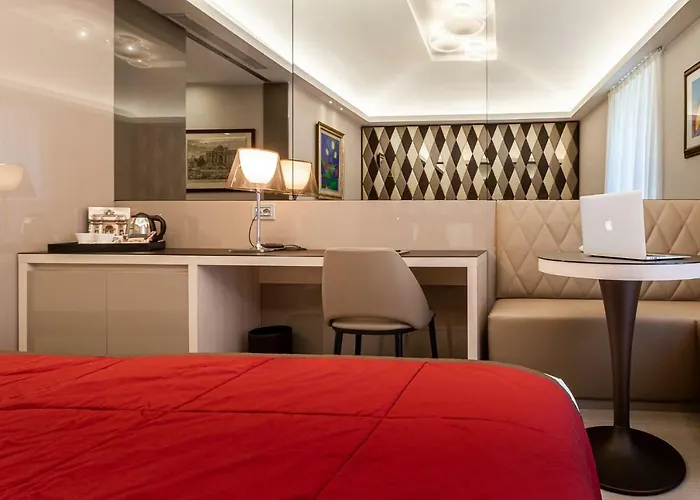 Отель Harry's Bar Trevi & Restaurant Рим