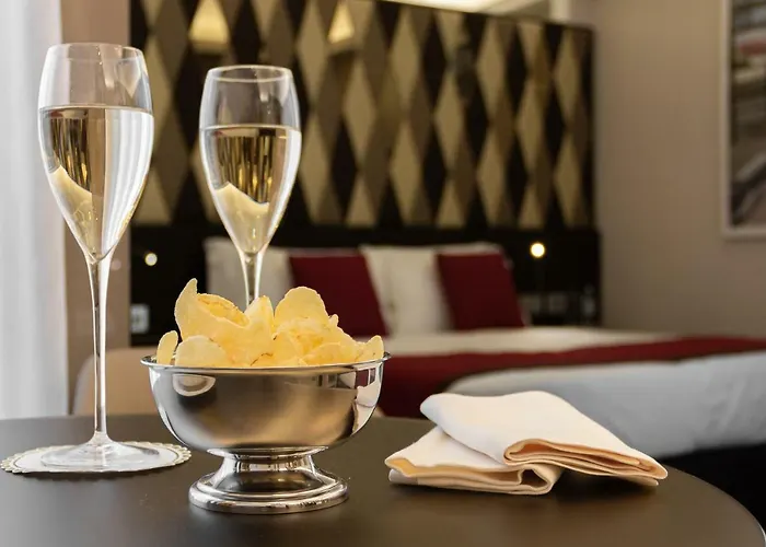 מלון Harry's Bar Trevi & Restaurant 5*